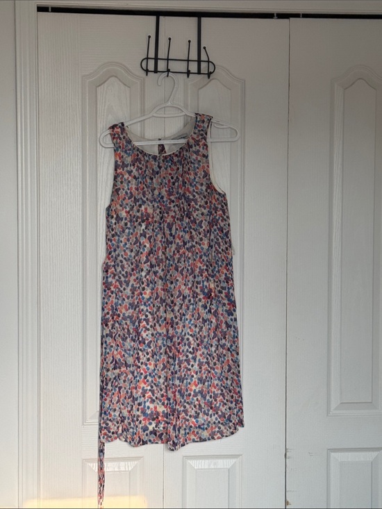 Shelby & Palmer Dresses & Skirts - Shelby & Palmer Multicolor Floral Tie-Waist Sleeveless Dress